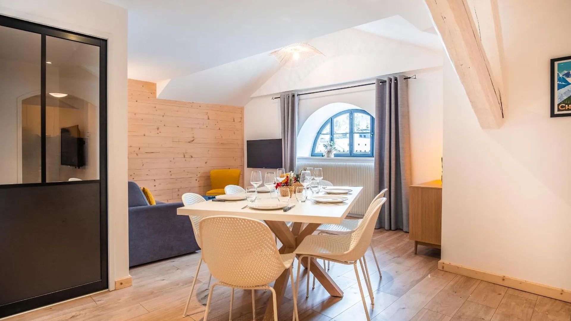 Apartment Chamone- Appartement Moderne - Hypercentre - Vues Chamonix France