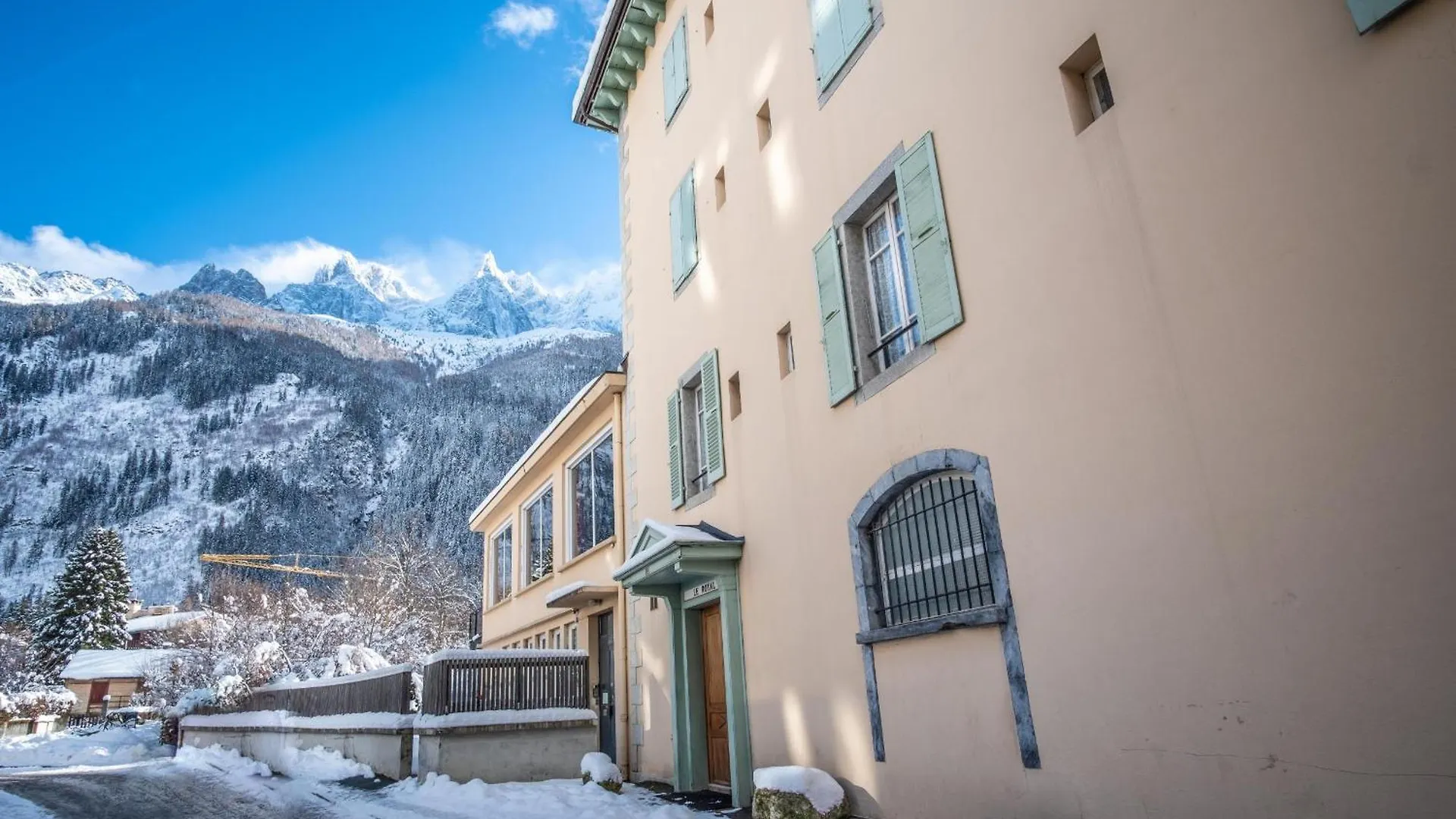 Chamone- Appartement Moderne - Hypercentre - Vues Chamonix Apartment