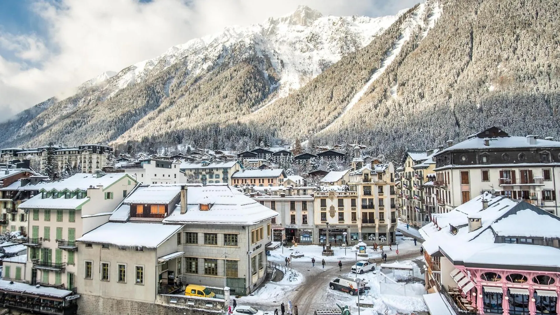 Apartment Chamone- Appartement Moderne - Hypercentre - Vues Chamonix France